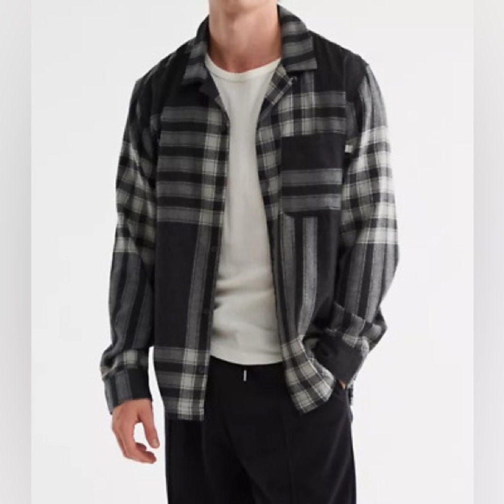 Urban Outfitters NWT Standard Cloth flannel button front grey black plaid
